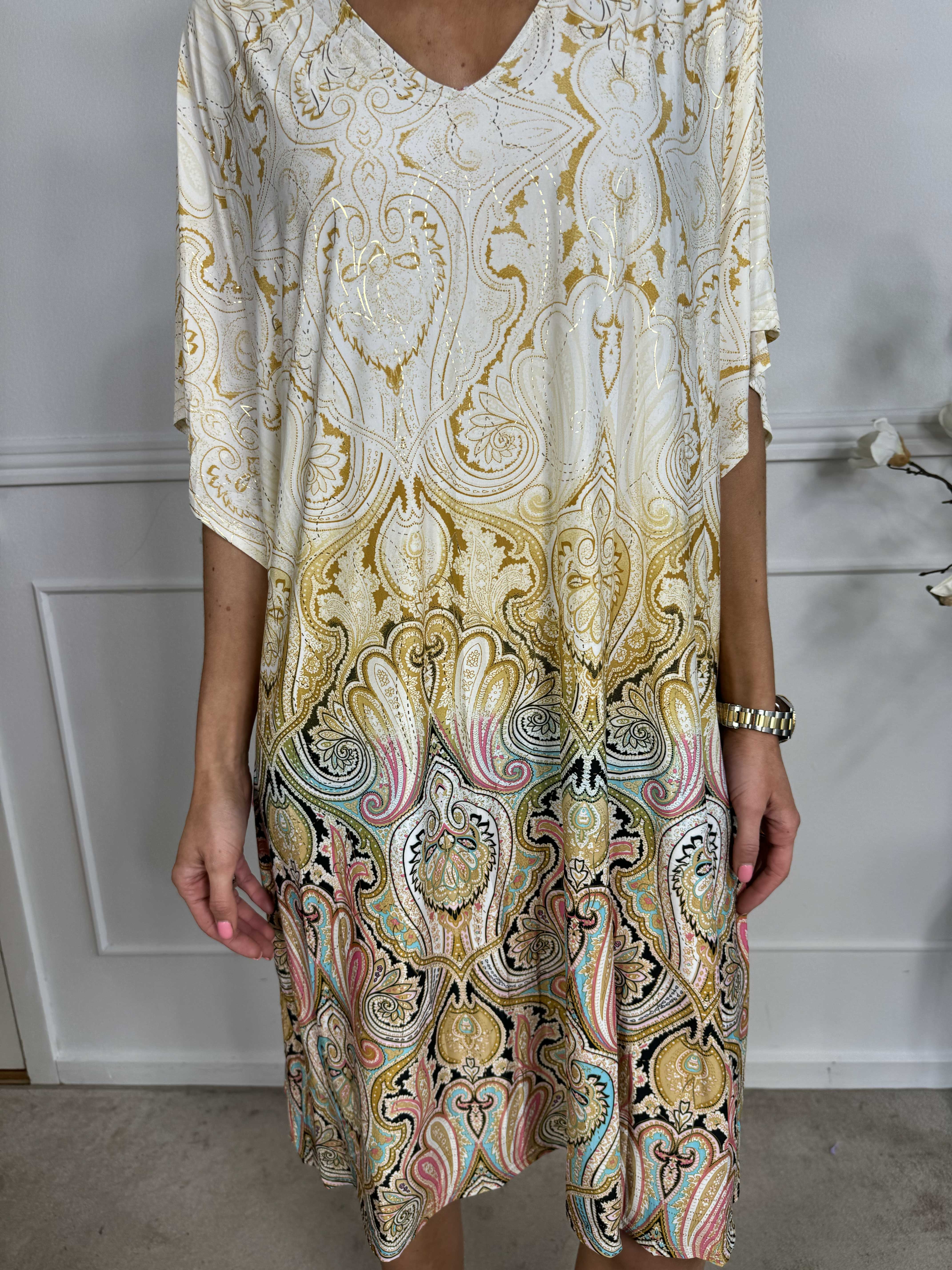 Azmina Tamaria - Tunikaklänning i lös passform med resår